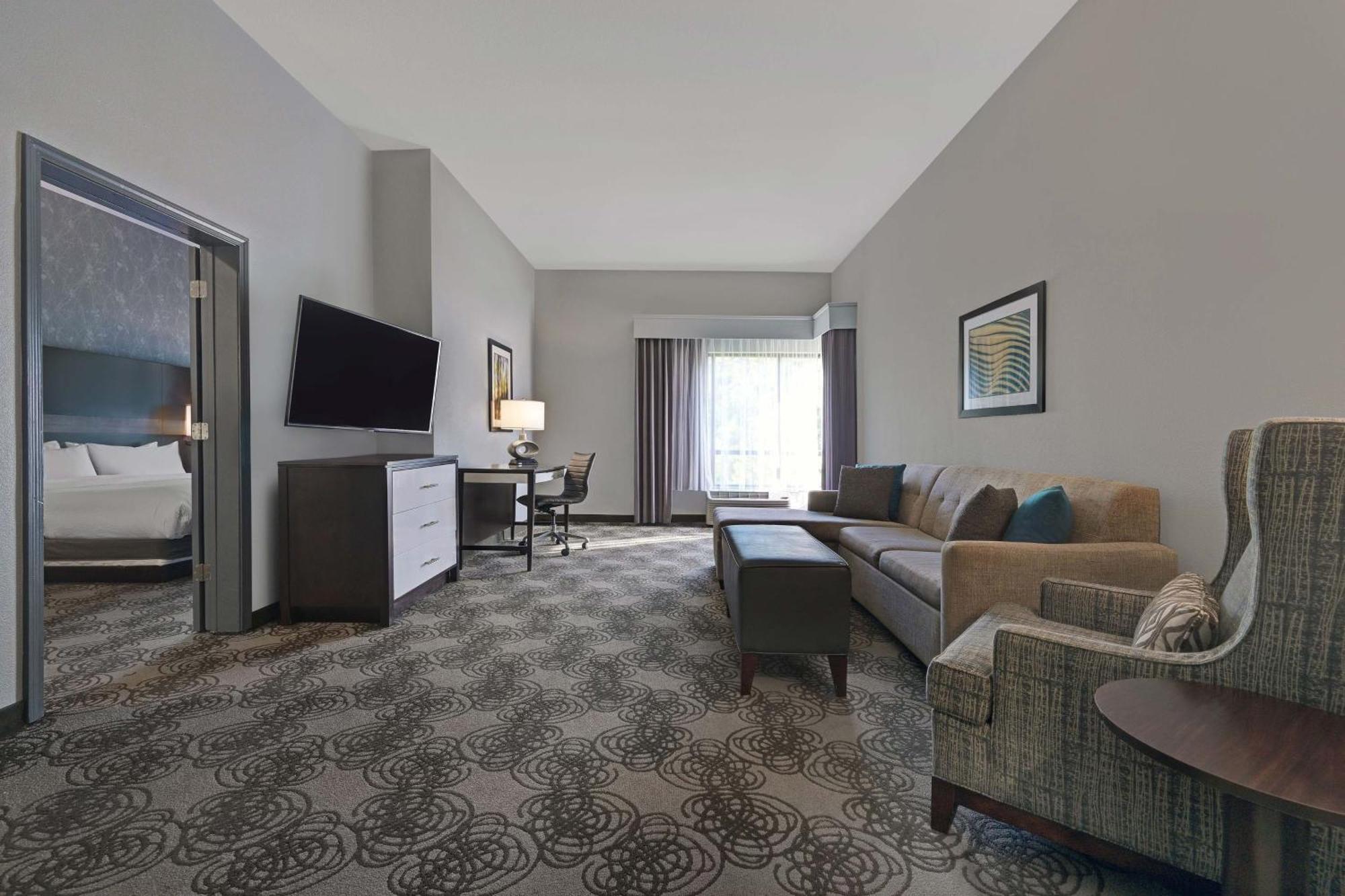 Four Points By Sheraton Birmingham Хоумууд Екстериор снимка